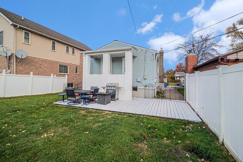 A home in Dearborn Heights