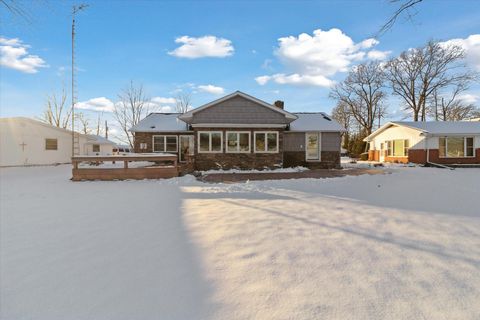 A home in Algansee Twp