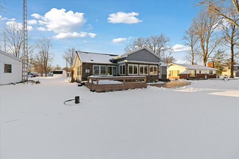 A home in Algansee Twp