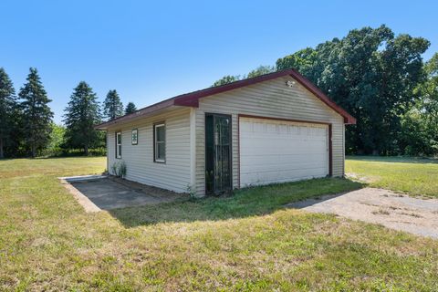 A home in New Buffalo Twp