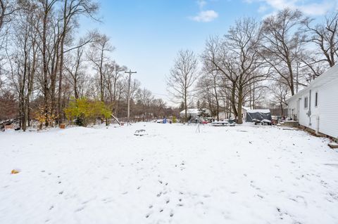 A home in Convis Twp