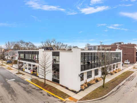 801 S ADAMS Road Birmingham City Oakland MI 48009