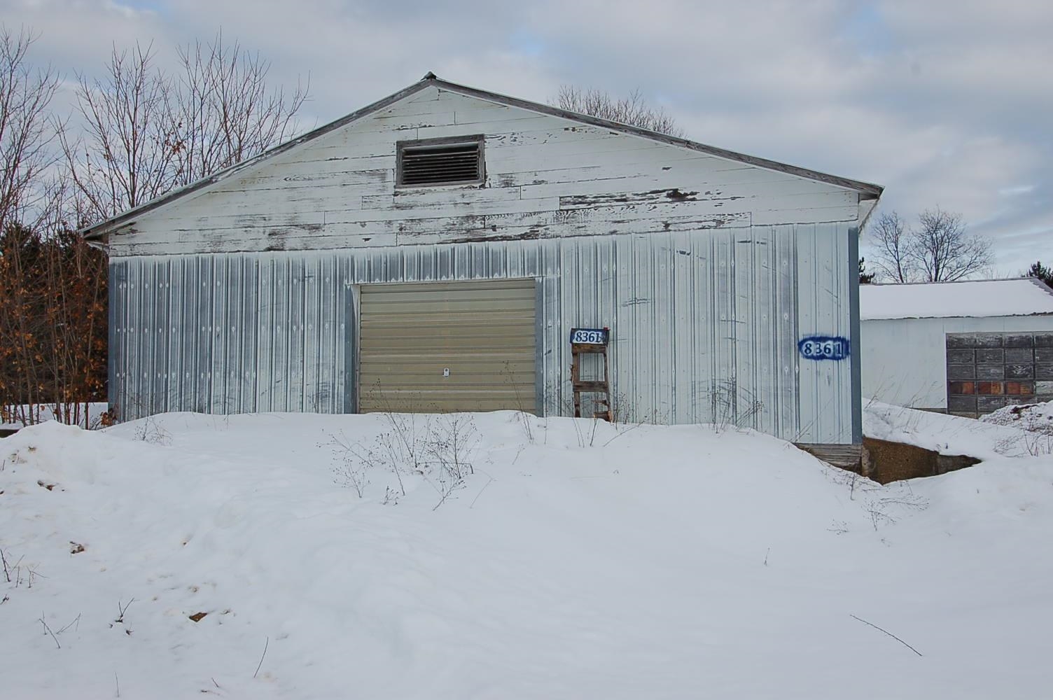 Listing image 4