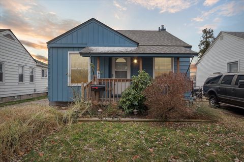 A home in Dearborn Heights