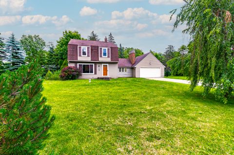 A home in Grand Blanc Twp