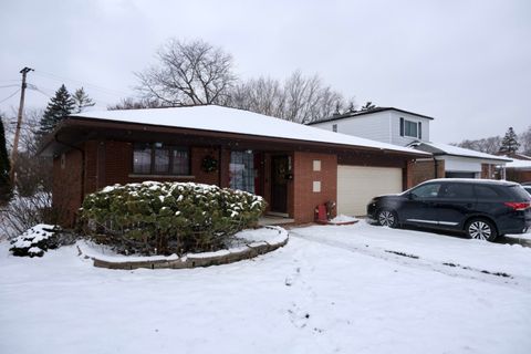 A home in Warren