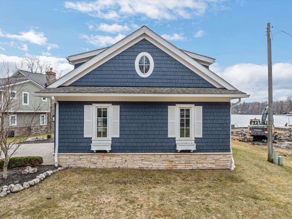 listing image 43