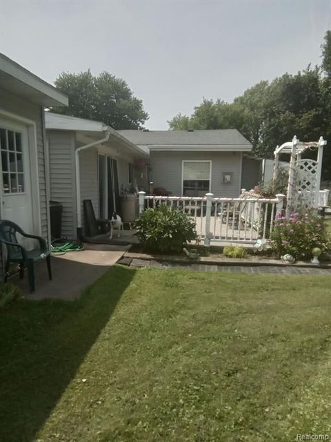 A home in Mt. Morris Twp