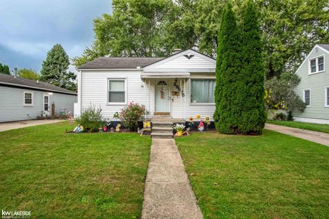 A home in Warren