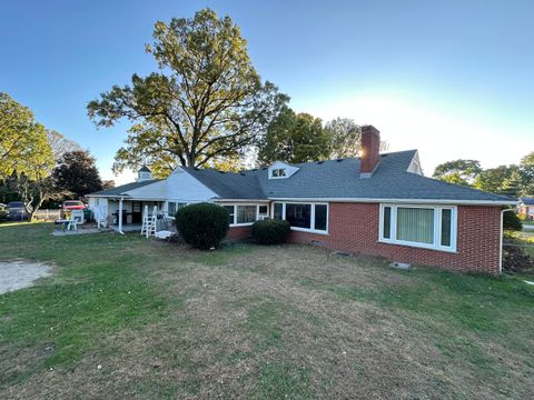 A home in Utica