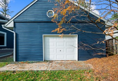 A home in Village Of Clarkston