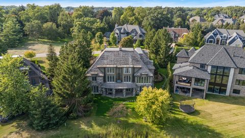 A home in Bloomfield Twp