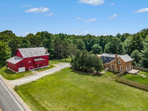 A home in Fruitland Twp