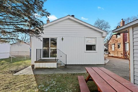 A home in Dearborn Heights