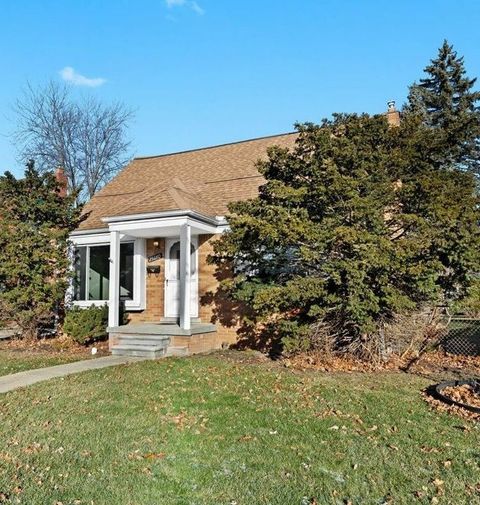 A home in Dearborn Heights