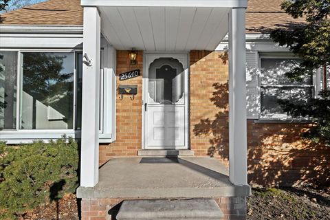 A home in Dearborn Heights