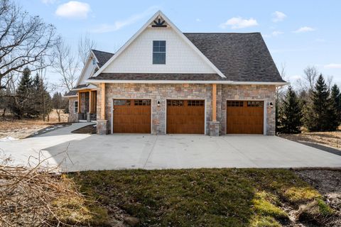 A home in Sylvan Twp