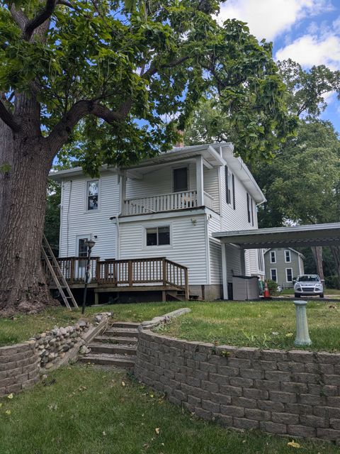 A home in Davison