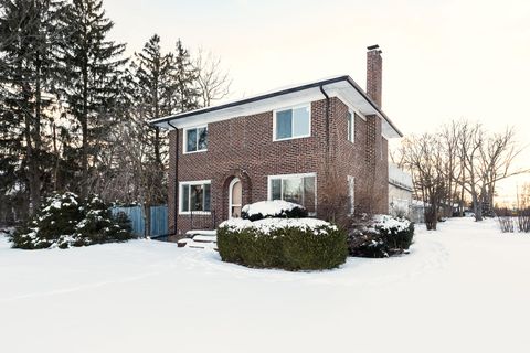 A home in Ypsilanti Twp