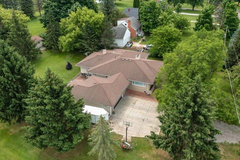 A home in Fenton Twp