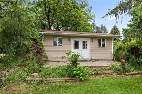 A home in Fenton Twp