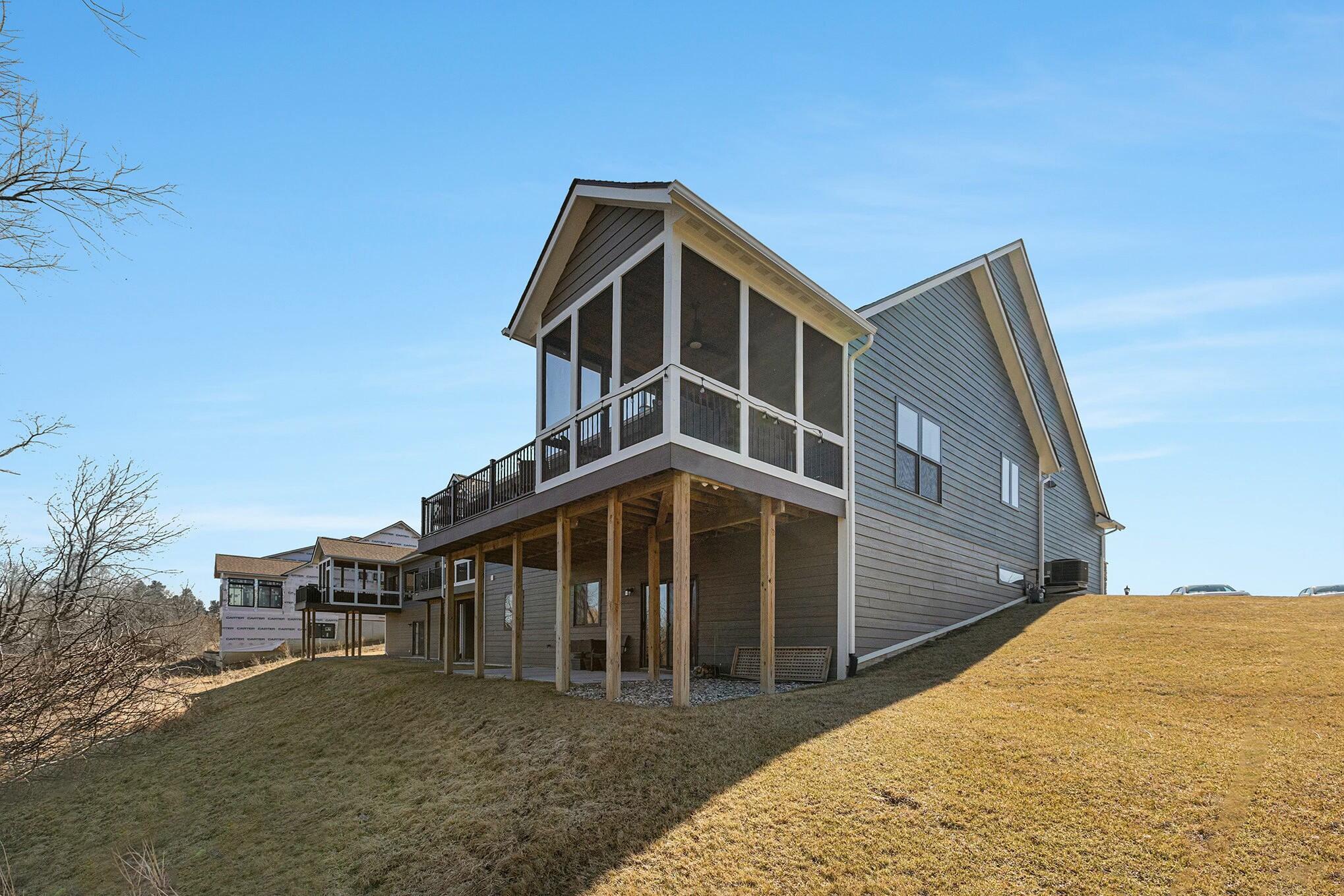 7082 Black Cherry Lane