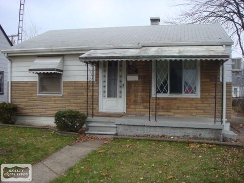 A home in Warren