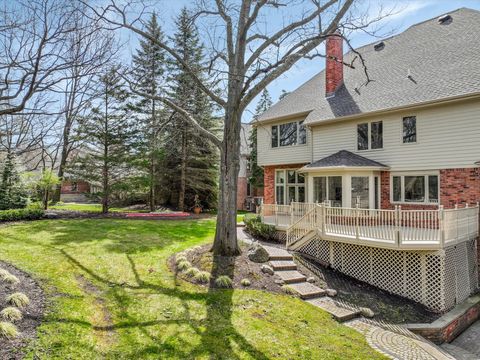 A home in Bloomfield Twp