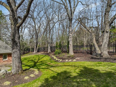 A home in Bloomfield Twp