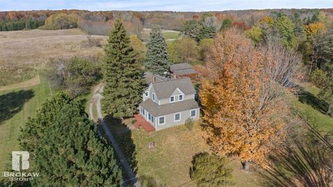 A home in Atlas Twp