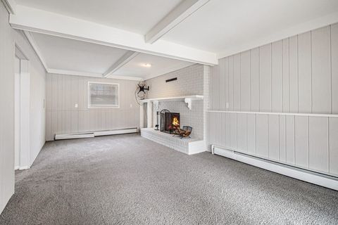A home in GreenOakTownship_Livingston