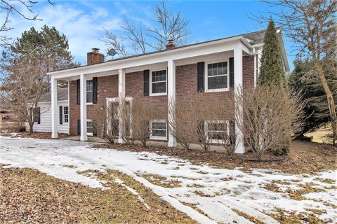 A home in GreenOakTownship_Livingston