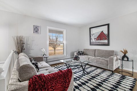 A home in GreenOakTownship_Livingston