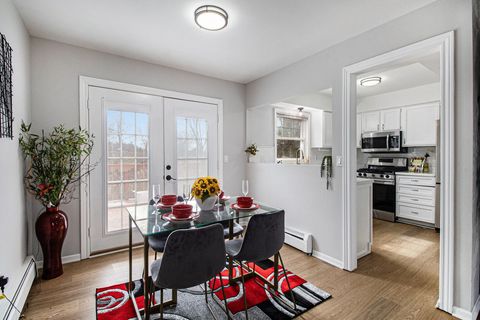 A home in GreenOakTownship_Livingston