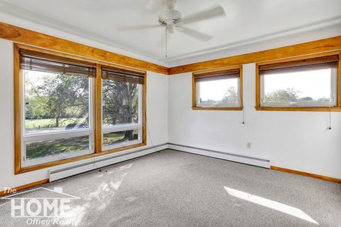 A home in Woodhull Twp