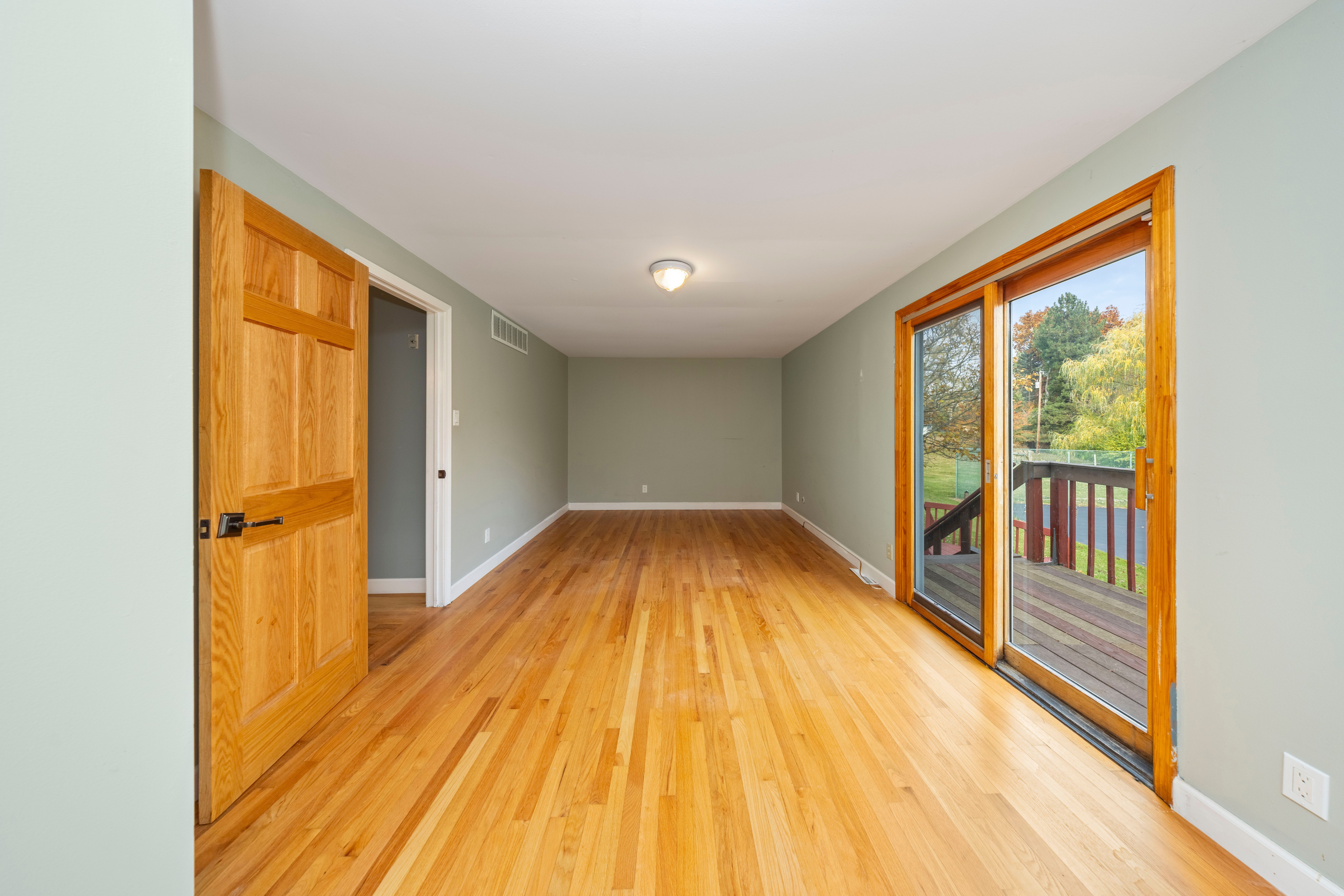 5731 FARMINGTON Road