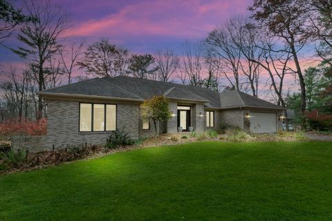 A home in Plainfield Twp