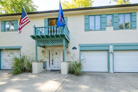 A home in Lincoln Twp