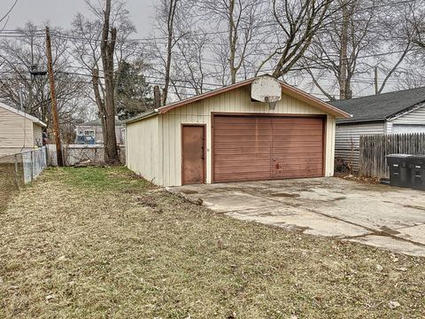 A home in Livonia