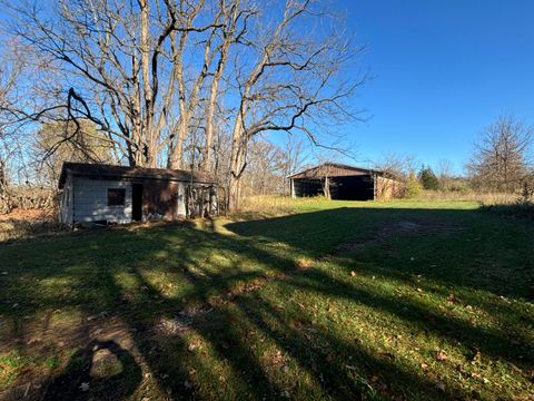 A home in Lincoln Twp