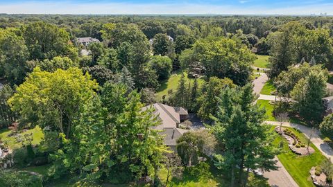 A home in Bloomfield Hills