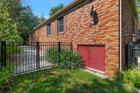 A home in Bloomfield Hills