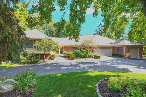 A home in Bloomfield Hills