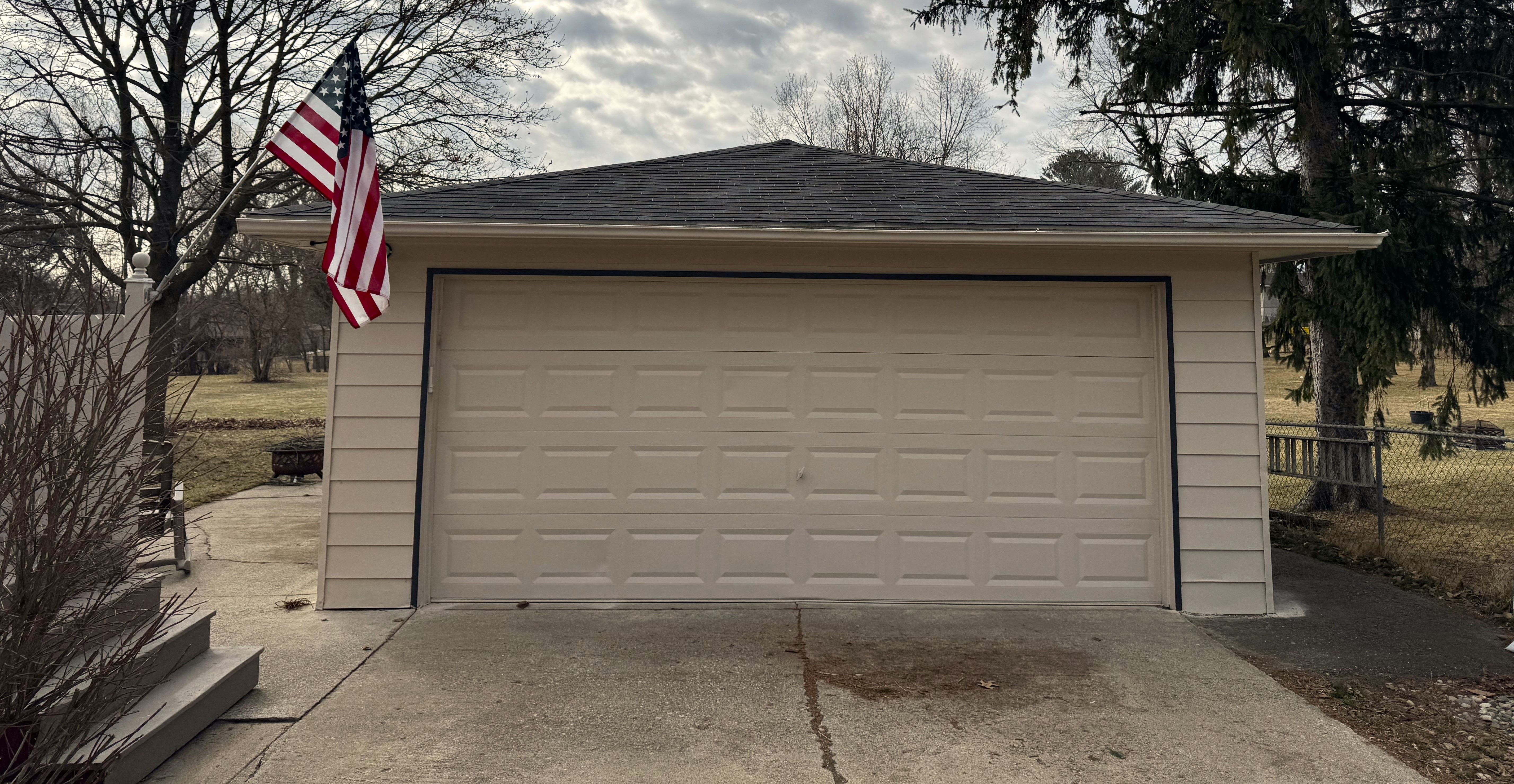 Pontiac, Michigan 48340, United States, 3 Bedrooms Bedrooms, ,1 BathroomBathrooms,Residential,Pending,88388