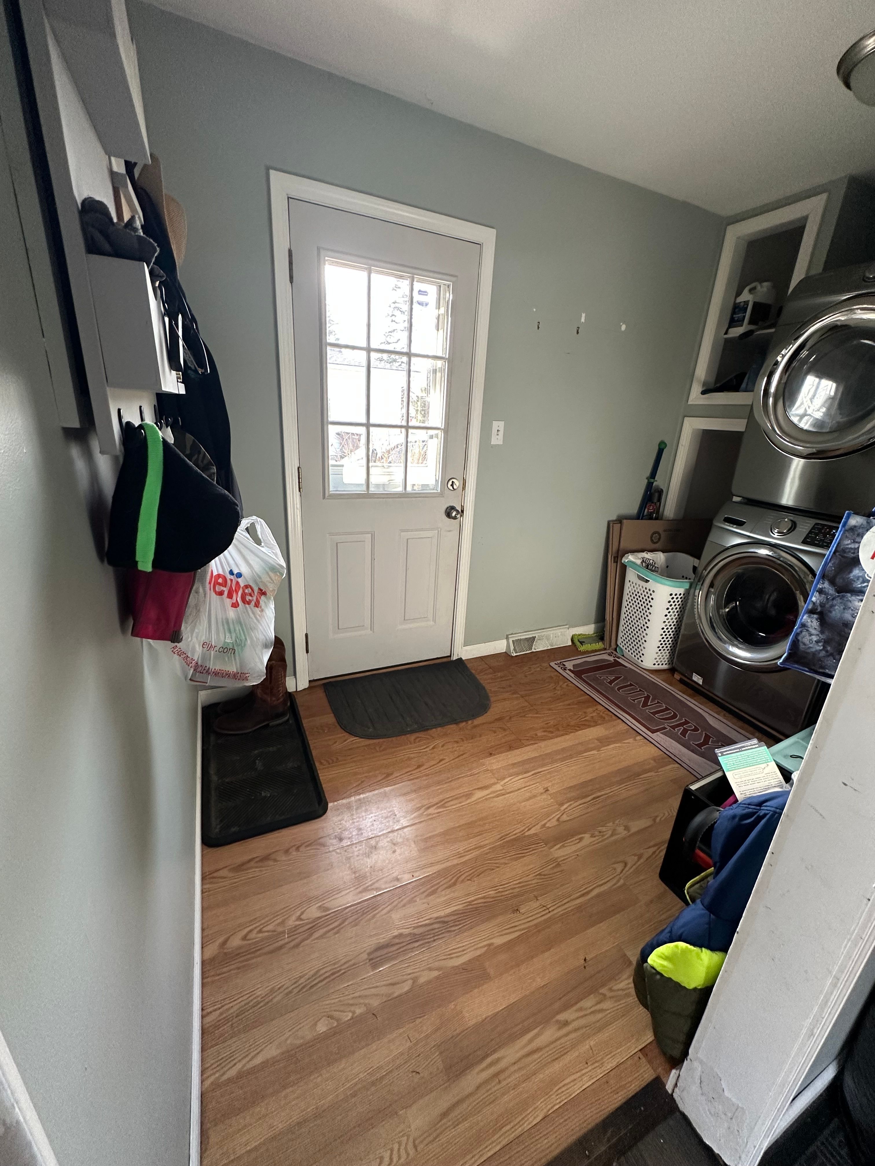 Pontiac, Michigan 48340, United States, 3 Bedrooms Bedrooms, ,1 BathroomBathrooms,Residential,Pending,88388