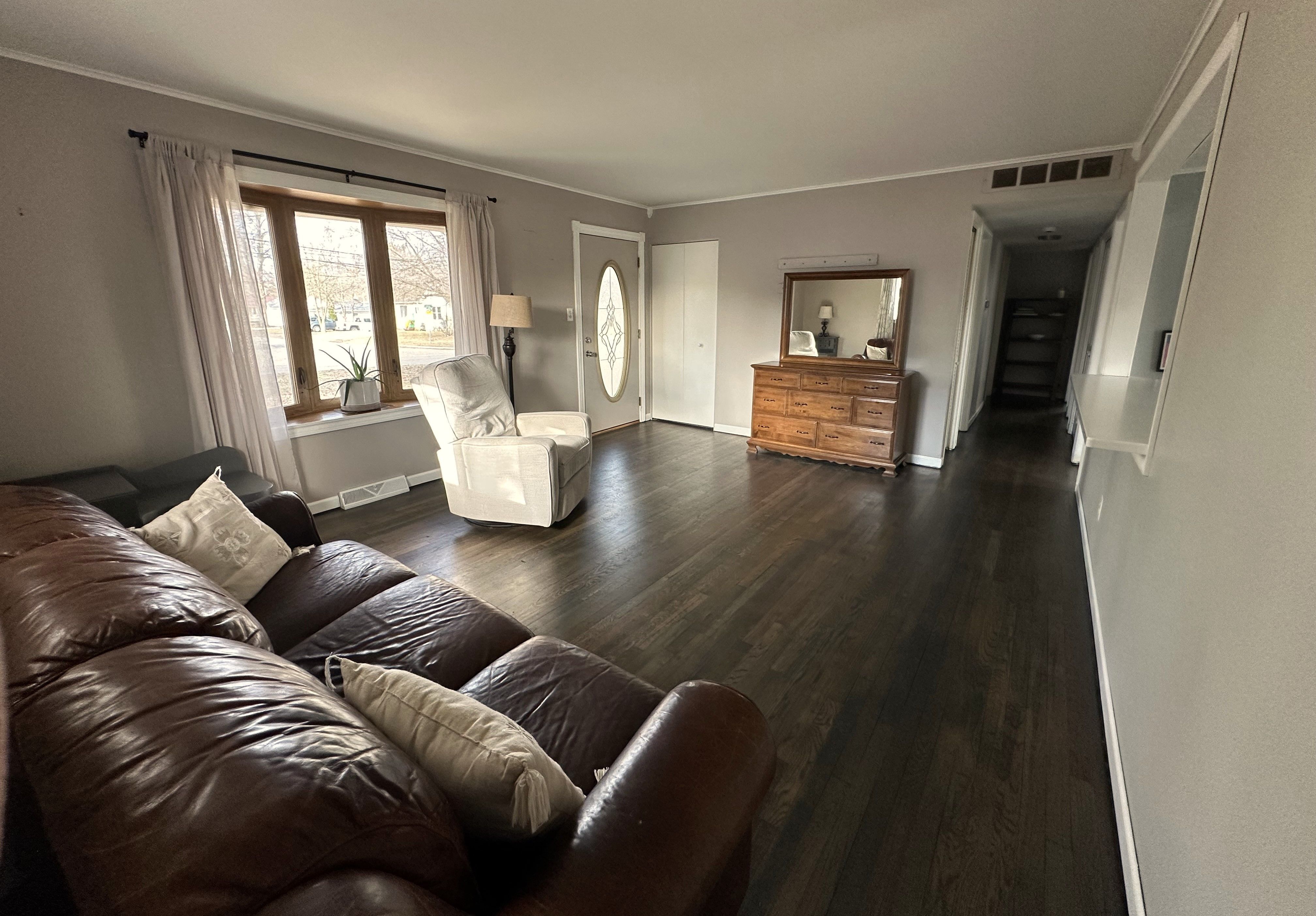 Pontiac, Michigan 48340, United States, 3 Bedrooms Bedrooms, ,1 BathroomBathrooms,Residential,Pending,88388