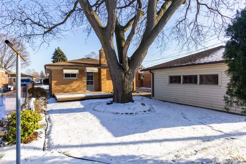 A home in Warren