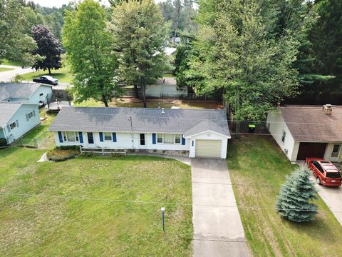 A home in Richfield Twp