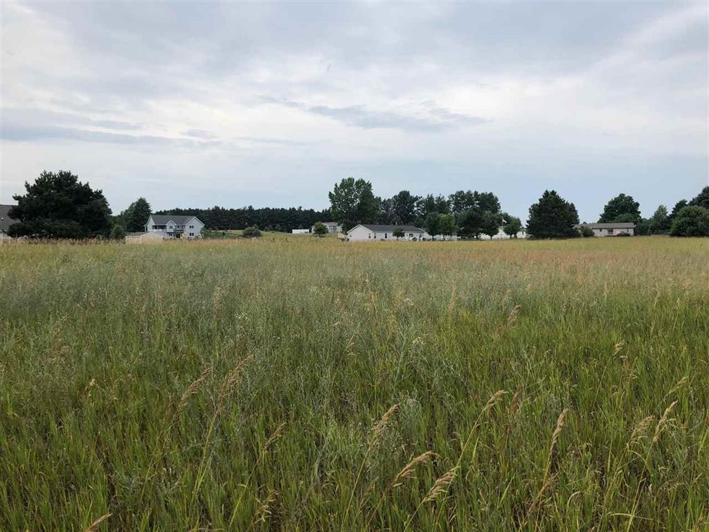 1003/1005 Pyrenees Drive