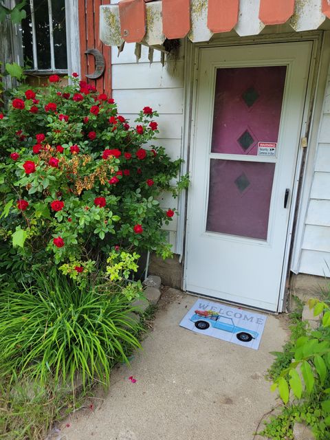 A home in Grand Blanc Twp